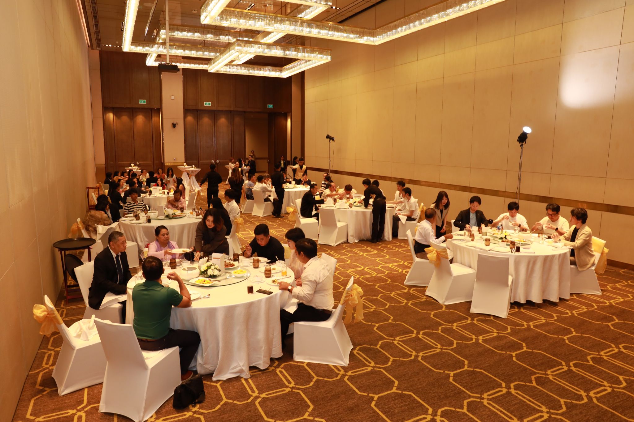 Global F.O.R representatives and guests at a formal dinner